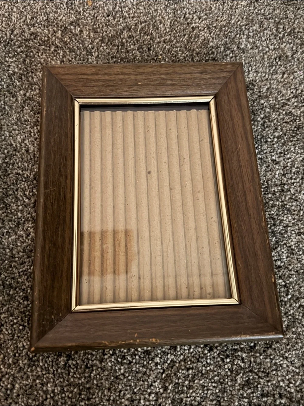 Vintage 5x7 Wooden Picture Frames in Brown and Gold lot of 3